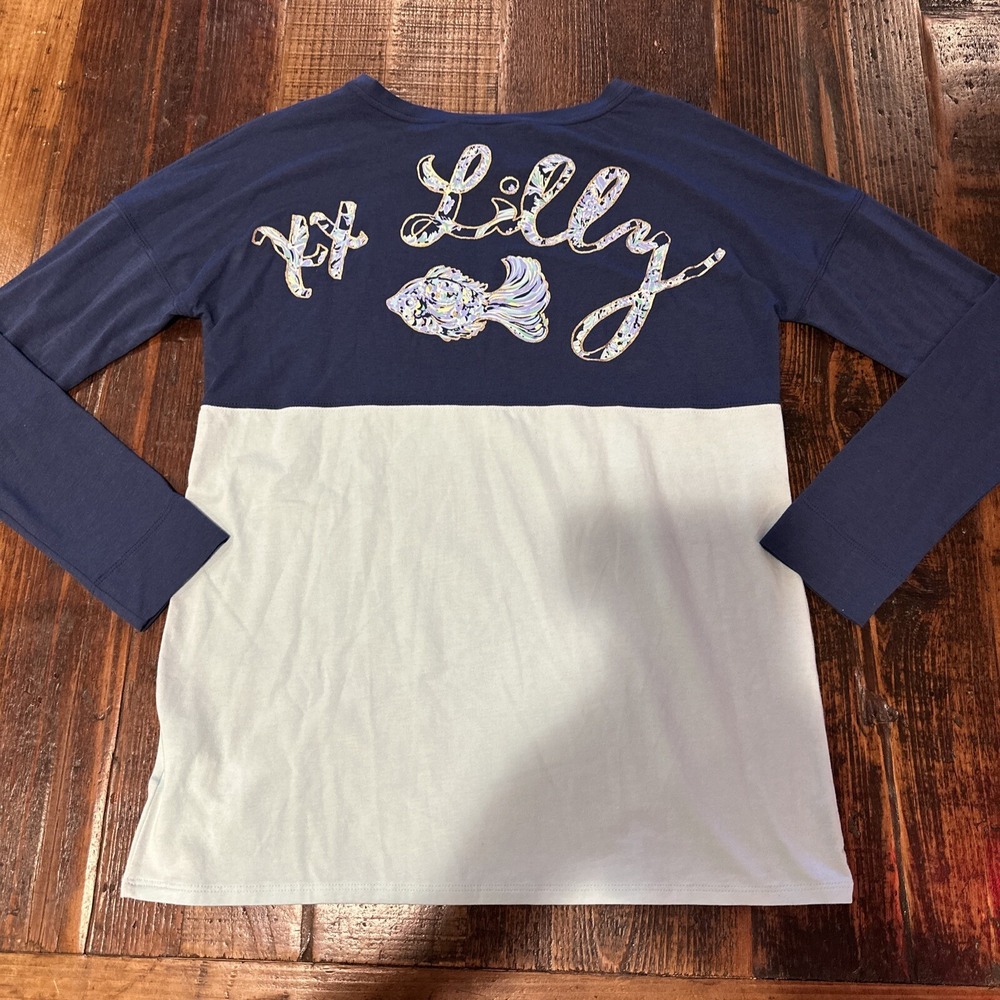 Lilly Pulitzer XX Blue Long Sleeve Graphic Back Fish Logo T Shirt Top Women's XS